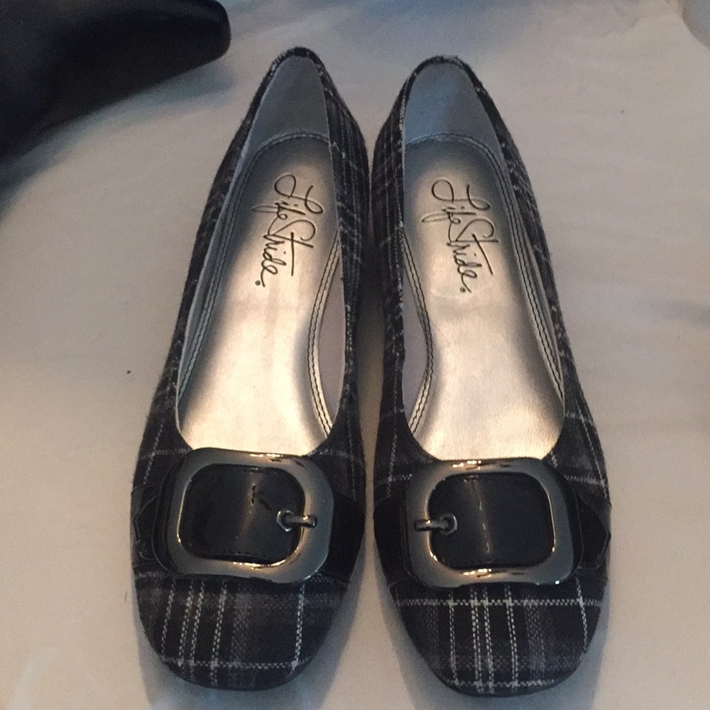 Life Stride shoes